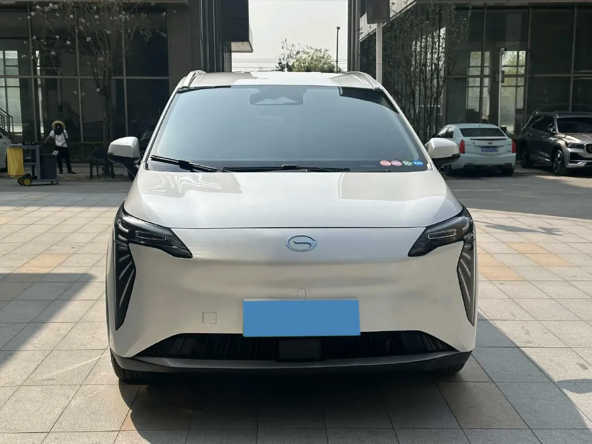 2023 GAC Trumpchi GS4 1.5T 177HP L4 6AT,autocango,china used car exporter,china ev exporter,chinese used car exporter,chinese used ev exporter