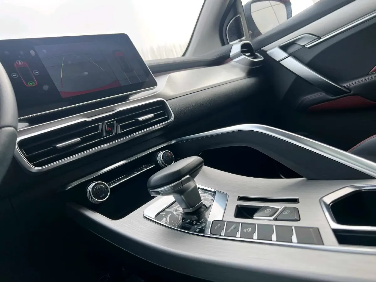 2021 Geely Coolray 1.4T 141HP L4 6DCT,autocango,china used car exporter,china ev exporter,chinese used car exporter,chinese used ev exporter