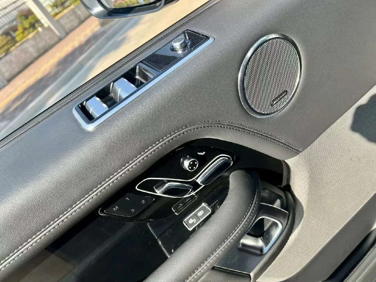 2019 Land Rover Range Rover 3.0T 381HP V6 8AT,autocango,china used car exporter,china ev exporter,chinese used car exporter,chinese used ev exporter