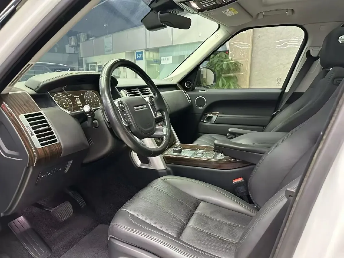 2019 Land Rover Range Rover 3.0T 381HP V6 8AT,autocango,china used car exporter,china ev exporter,chinese used car exporter,chinese used ev exporter