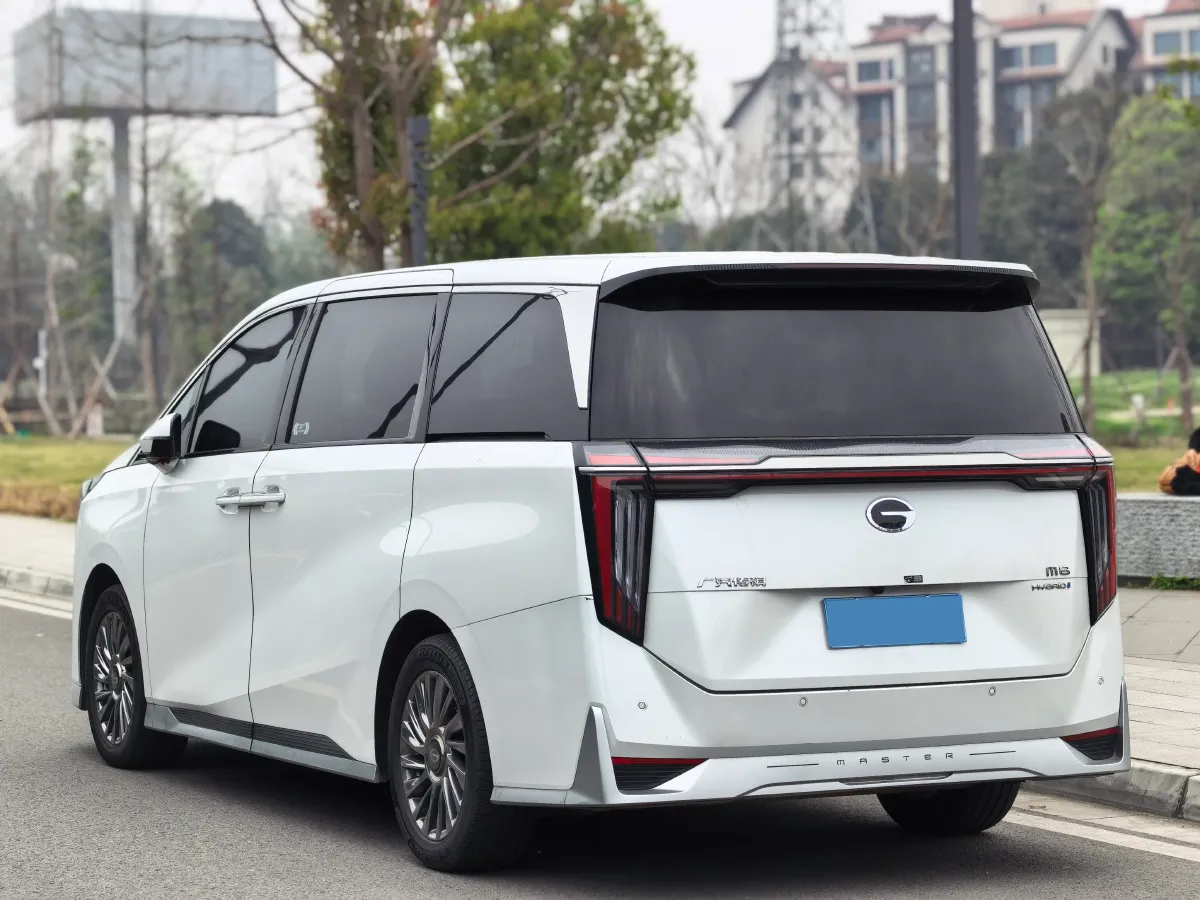 2023 GAC Trumpchi M8 2.0T 190HP L4 E-CVT Hybrid,autocango,china used car exporter,china ev exporter,chinese used car exporter,chinese used ev exporter