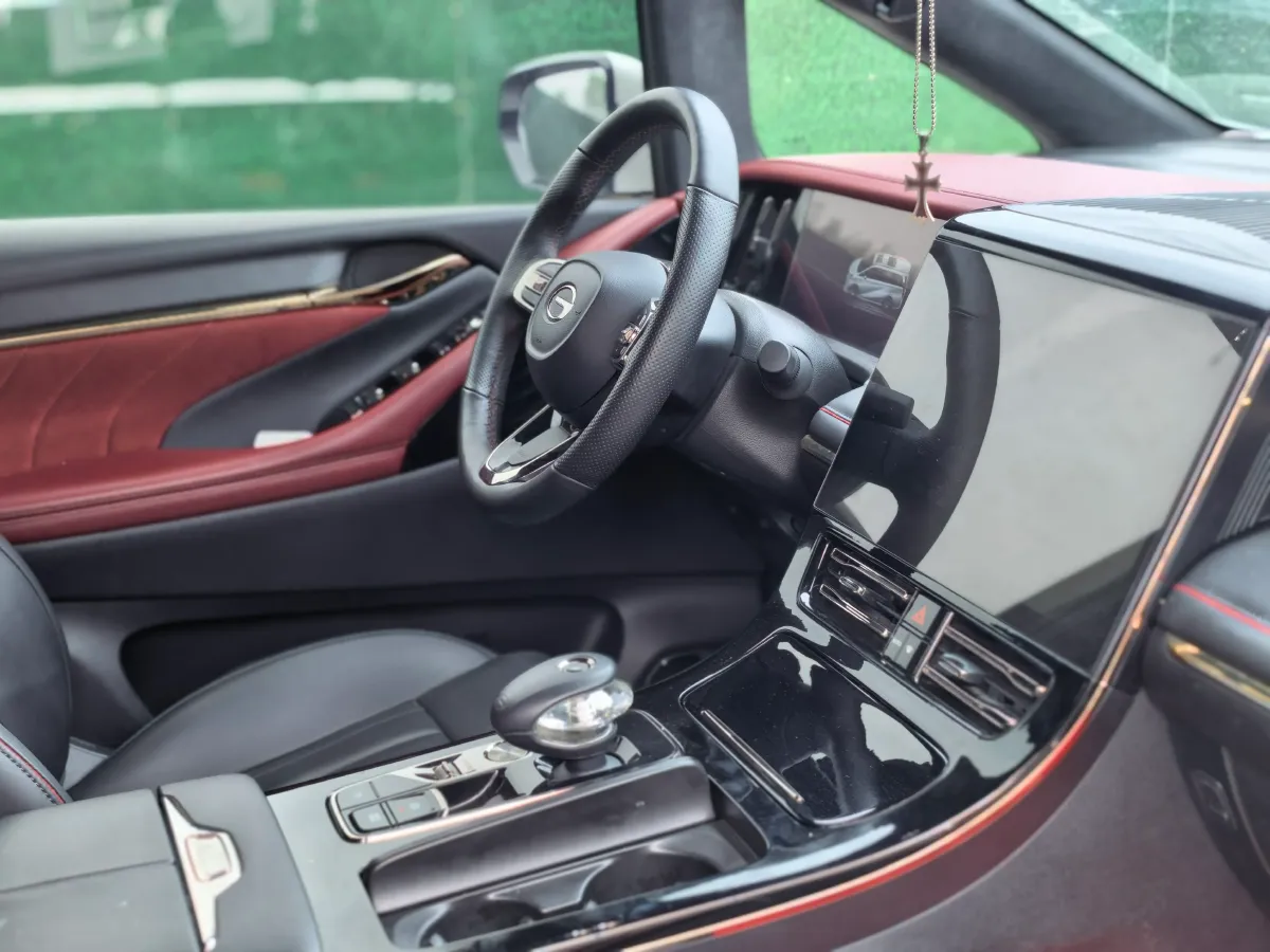 2023 GAC Trumpchi M8 2.0T 190HP L4 E-CVT Hybrid,autocango,china used car exporter,china ev exporter,chinese used car exporter,chinese used ev exporter