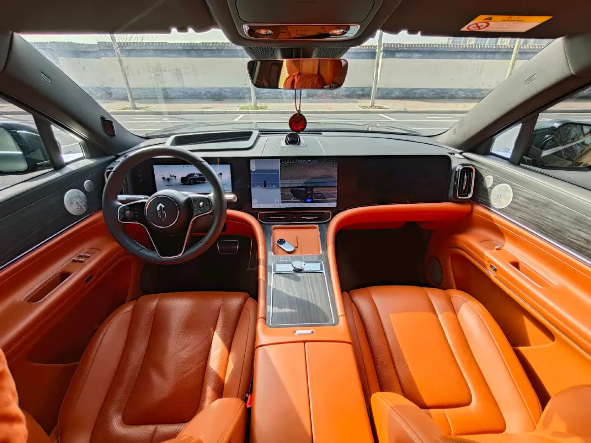 2024 AITO AITO M9 1.5T 152HP L4 REEV 42KWH,autocango,china used car exporter,china ev exporter,chinese used car exporter,chinese used ev exporter