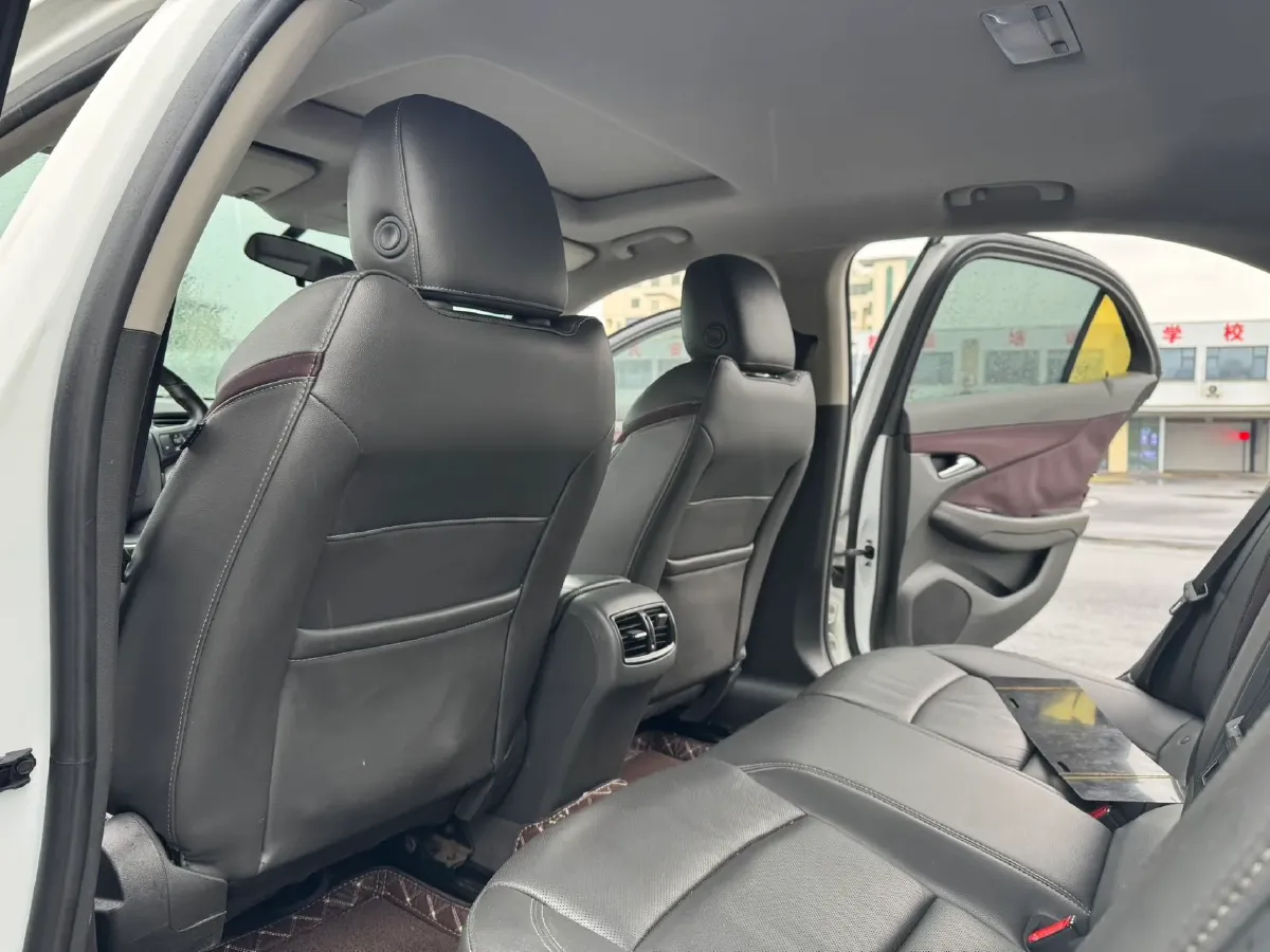 2018 Chevrolet Malibu 1.5T 170HP L4 6AT,autocango,china used car exporter,china ev exporter,chinese used car exporter,chinese used ev exporter