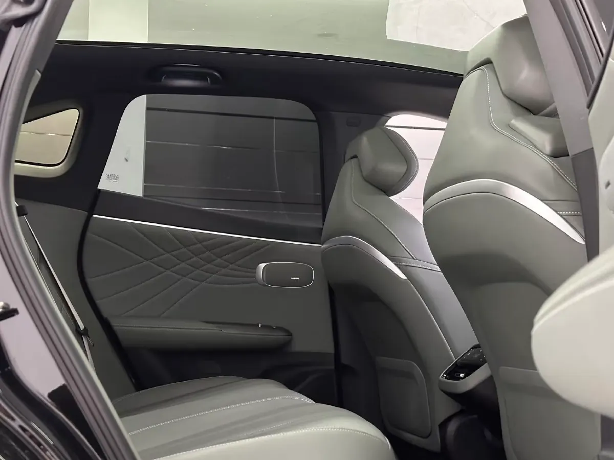 2024 Deepal S07 1.5L 95HP L4 REEV 31.73KWH,autocango,china used car exporter,china ev exporter,chinese used car exporter,chinese used ev exporter