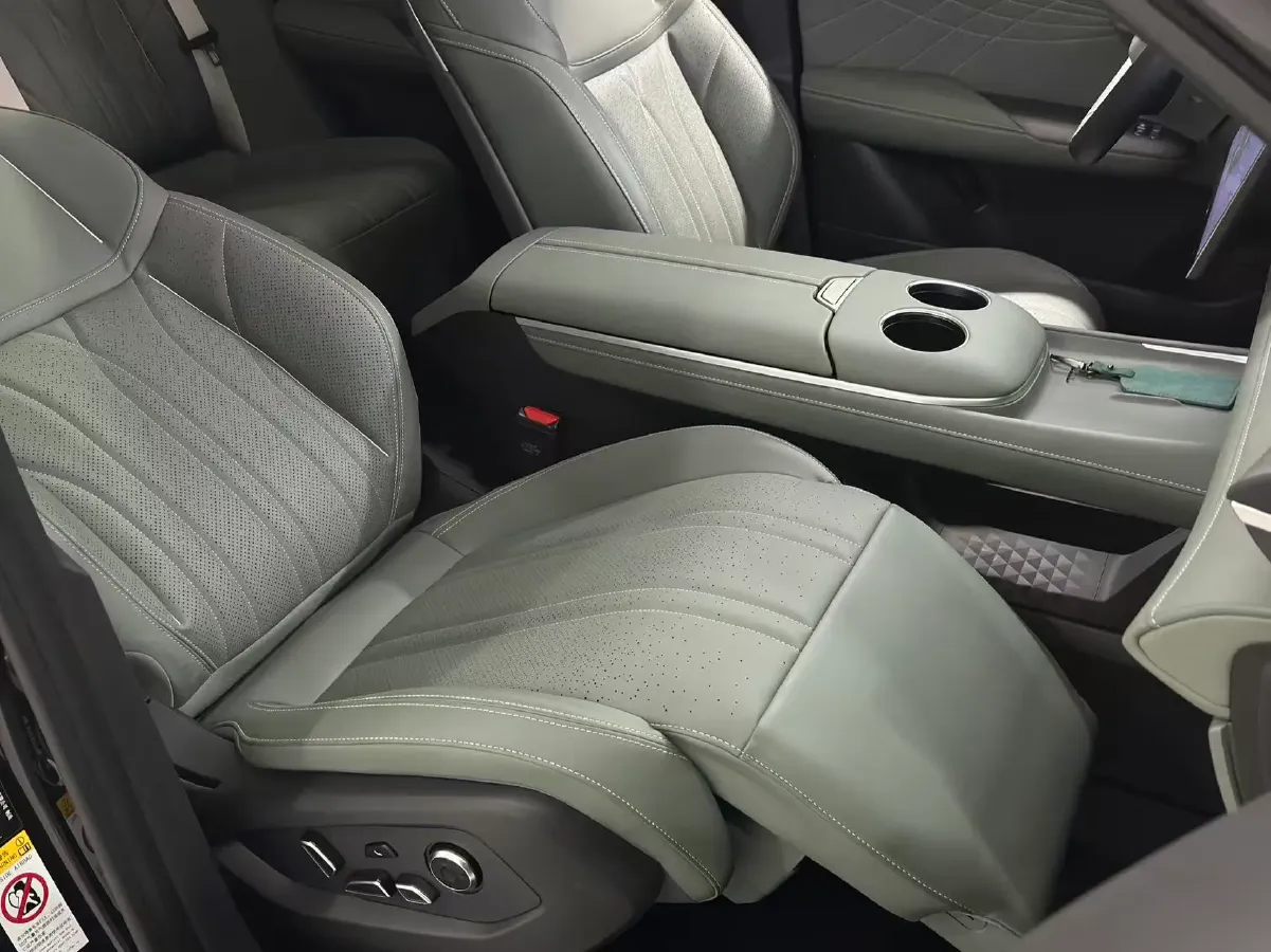 2024 Deepal S07 1.5L 95HP L4 REEV 31.73KWH,autocango,china used car exporter,china ev exporter,chinese used car exporter,chinese used ev exporter