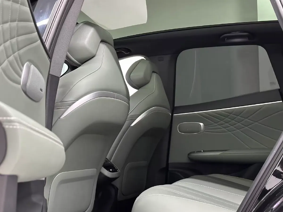 2024 Deepal S07 1.5L 95HP L4 REEV 31.73KWH,autocango,china used car exporter,china ev exporter,chinese used car exporter,chinese used ev exporter