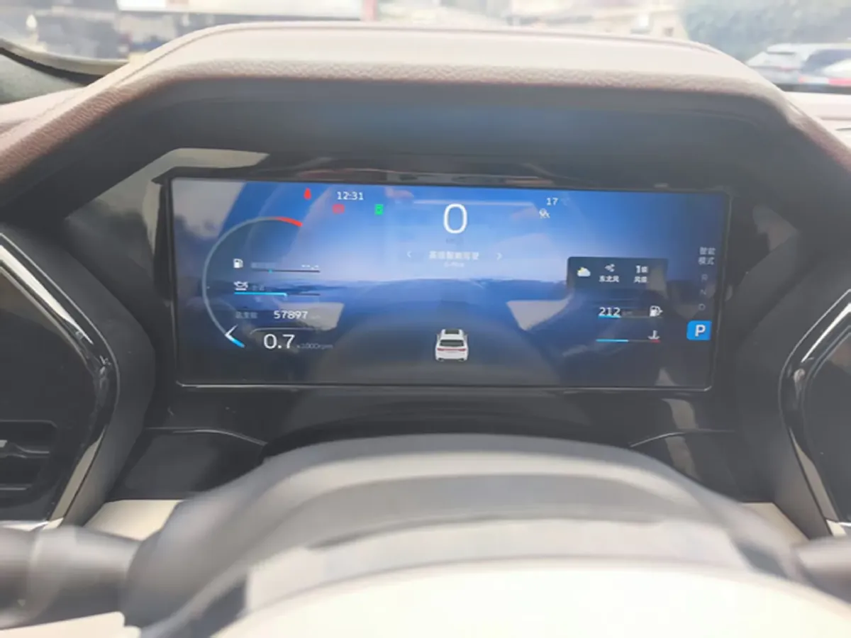 2021 Geely Monjaro 2.0T 218HP L4 7DCT,autocango,china used car exporter,china ev exporter,chinese used car exporter,chinese used ev exporter