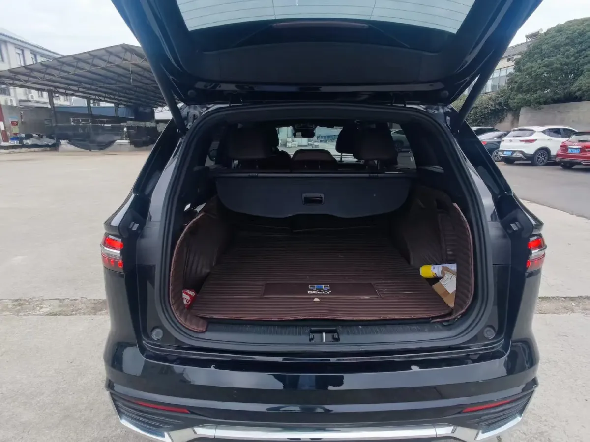 2021 Geely Monjaro 2.0T 218HP L4 7DCT,autocango,china used car exporter,china ev exporter,chinese used car exporter,chinese used ev exporter