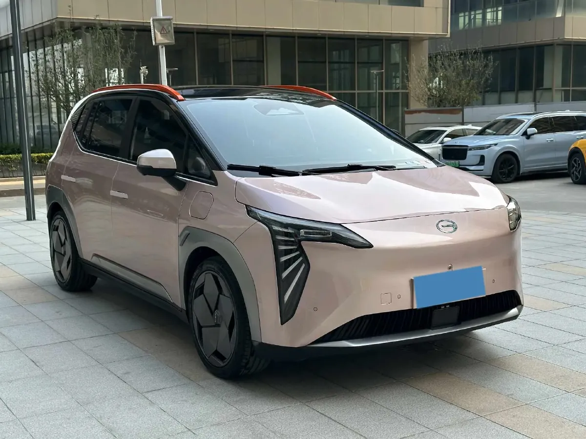 2023 MAXUS Interstellar 2.0T 261HP L4 8AT,autocango,china used car exporter,china ev exporter,chinese used car exporter,chinese used ev exporter