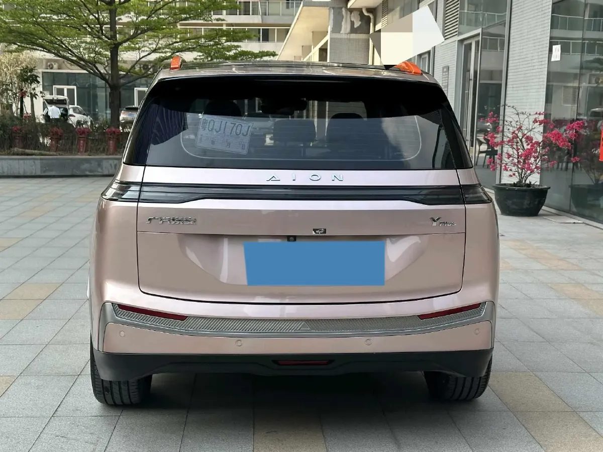 2023 MAXUS Interstellar 2.0T 261HP L4 8AT,autocango,china used car exporter,china ev exporter,chinese used car exporter,chinese used ev exporter