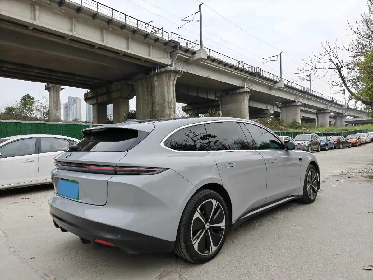 2024 NIO ET5T BEV 75KWH,autocango,china used car exporter,china ev exporter,chinese used car exporter,chinese used ev exporter