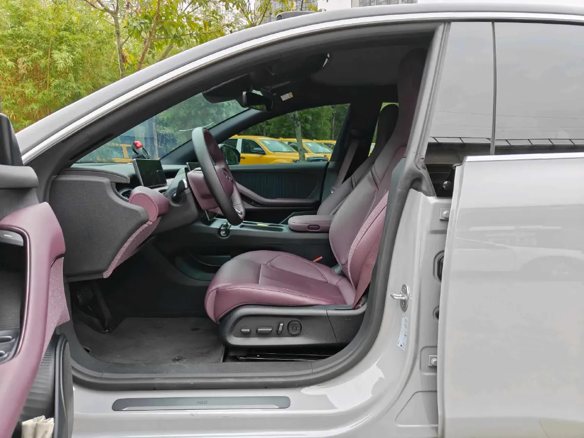 2024 NIO ET5T BEV 75KWH,autocango,china used car exporter,china ev exporter,chinese used car exporter,chinese used ev exporter