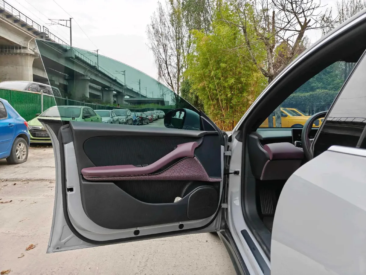 2024 NIO ET5T BEV 75KWH,autocango,china used car exporter,china ev exporter,chinese used car exporter,chinese used ev exporter