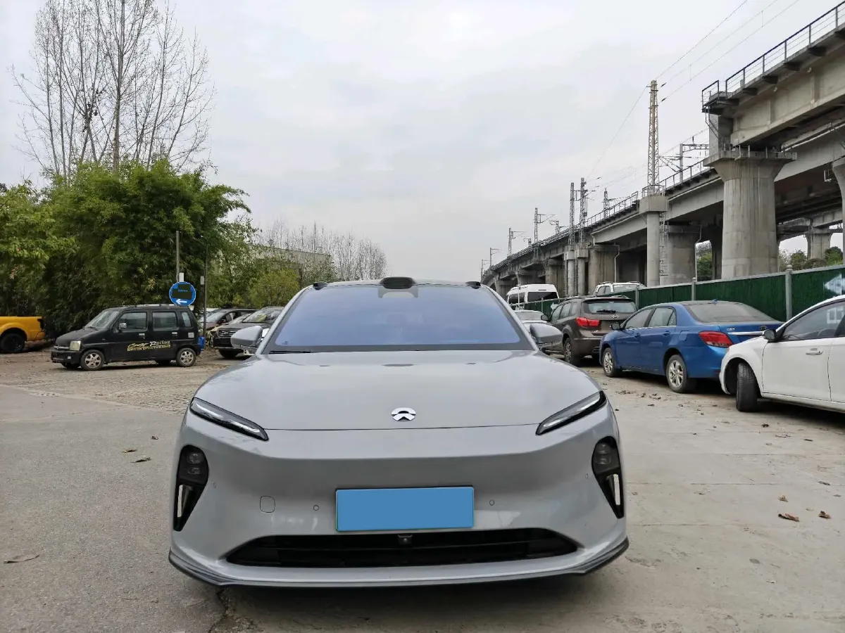 2024 NIO ET5T BEV 75KWH,autocango,china used car exporter,china ev exporter,chinese used car exporter,chinese used ev exporter