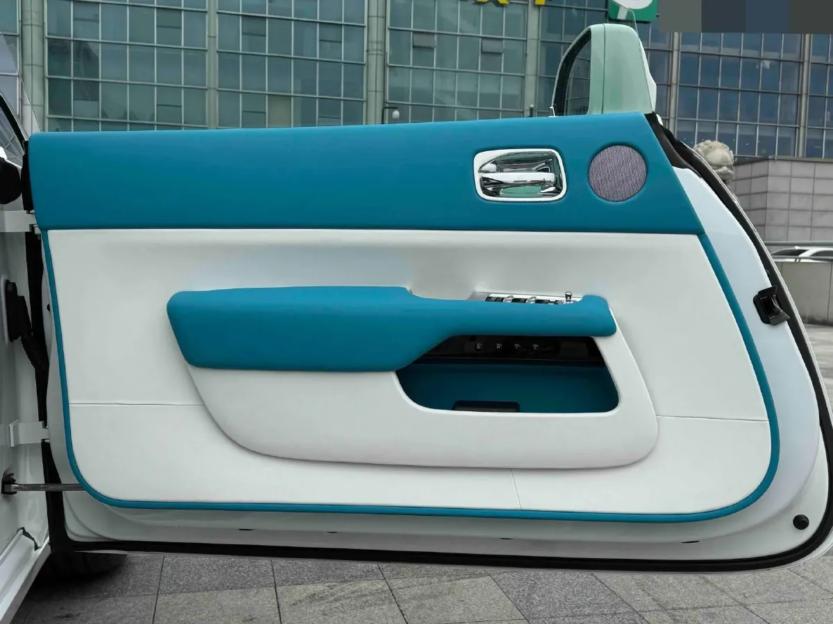 2018 Rolls-Royce Wraith 6.6T 632HP V12 8AT,autocango,china used car exporter,china ev exporter,chinese used car exporter,chinese used ev exporter