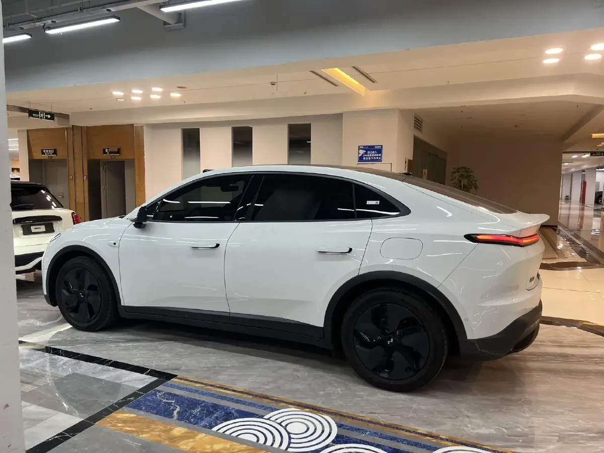 2024 ONVO L60 BEV 60KWH,autocango,china used car exporter,china ev exporter,chinese used car exporter,chinese used ev exporter