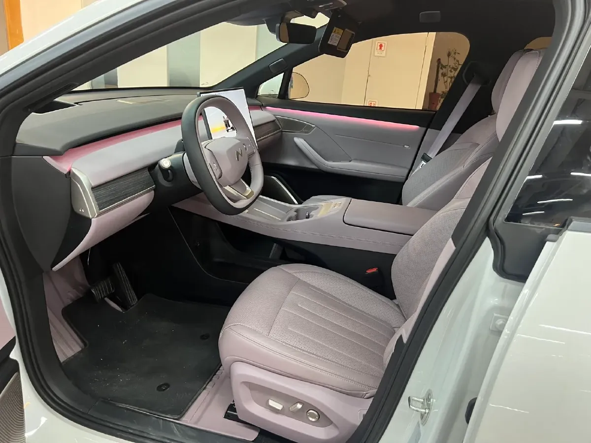 2024 ONVO L60 BEV 60KWH,autocango,china used car exporter,china ev exporter,chinese used car exporter,chinese used ev exporter