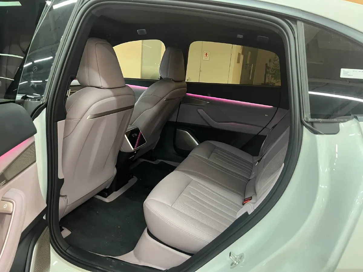 2024 ONVO L60 BEV 60KWH,autocango,china used car exporter,china ev exporter,chinese used car exporter,chinese used ev exporter