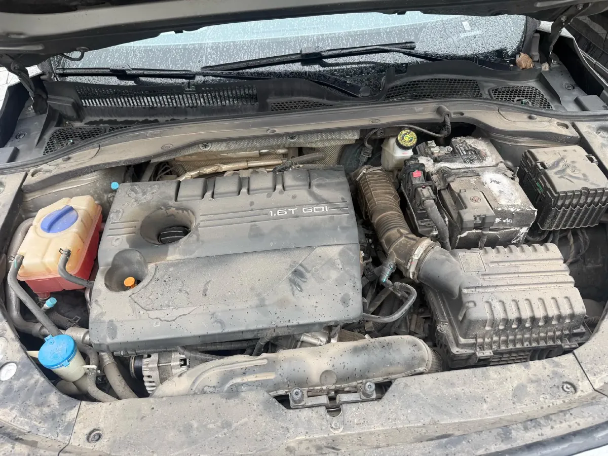 2022 Chery Arrizo 8 1.6T 197HP L4 7DCT,autocango,china used car exporter,china ev exporter,chinese used car exporter,chinese used ev exporter