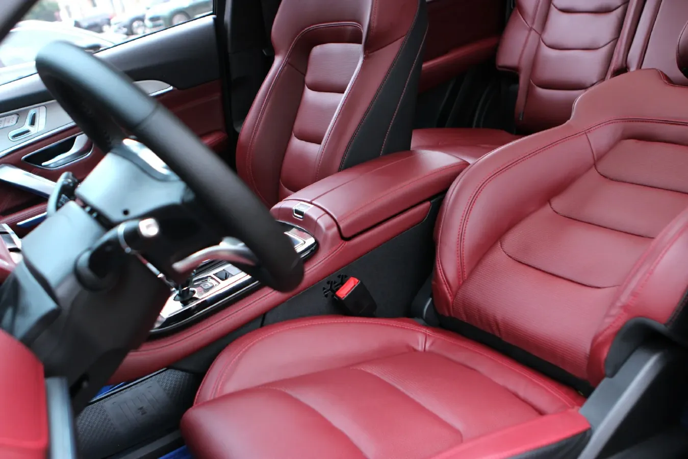 2021 Haval H6 2.0T 224HP L4 7DCT,autocango,china used car exporter,china ev exporter,chinese used car exporter,chinese used ev exporter