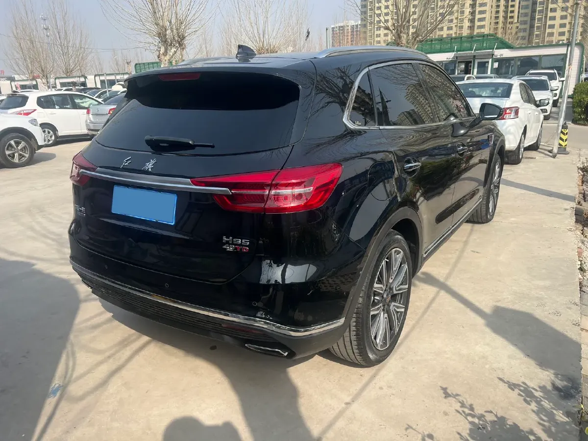 2022 HongQi HS5 2.0T 224HP L4 6AT,autocango,china used car exporter,china ev exporter,chinese used car exporter,chinese used ev exporter
