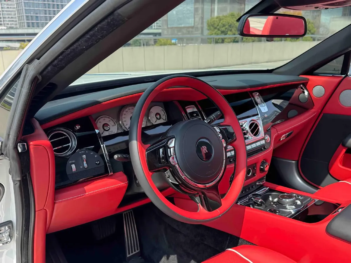 2018 Rolls-Royce Dawn 6.6T 571HP V12 8AT,autocango,china used car exporter,china ev exporter,chinese used car exporter,chinese used ev exporter