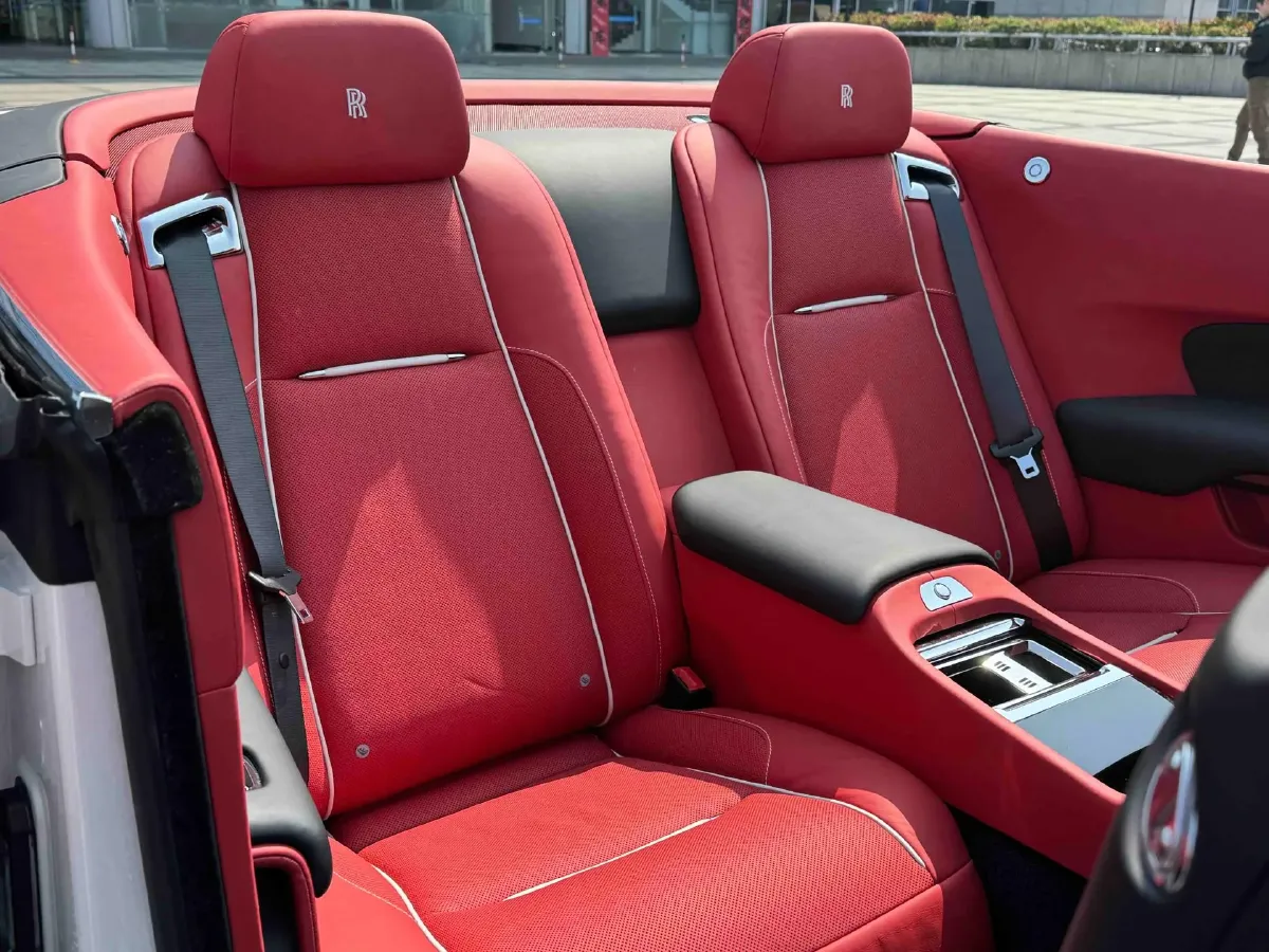 2018 Rolls-Royce Dawn 6.6T 571HP V12 8AT,autocango,china used car exporter,china ev exporter,chinese used car exporter,chinese used ev exporter