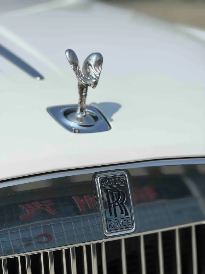 2018 Rolls-Royce Dawn 6.6T 571HP V12 8AT,autocango,china used car exporter,china ev exporter,chinese used car exporter,chinese used ev exporter