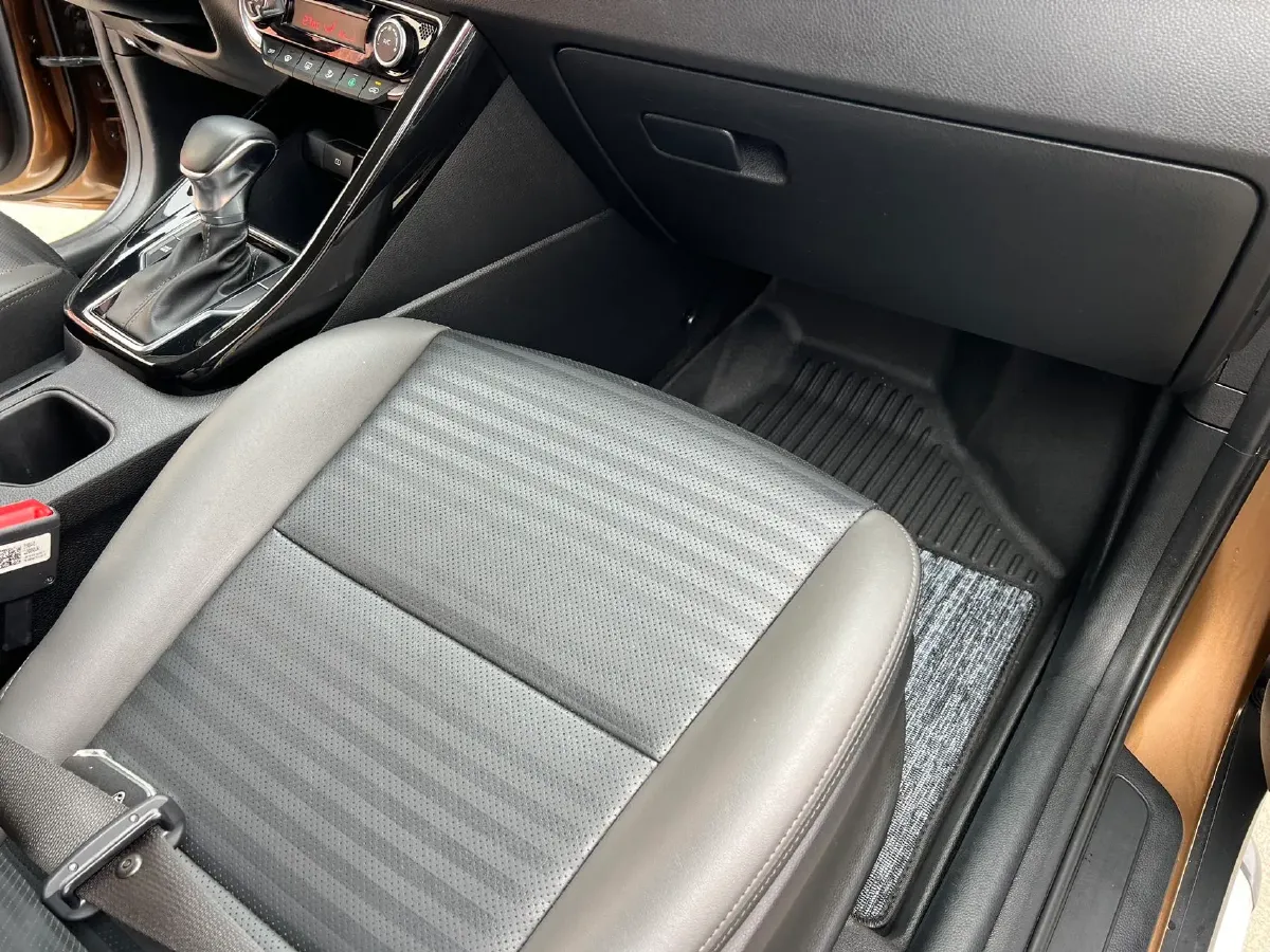 2018 Kia Sportage R 2.0L 160HP L4 6AT,autocango,china used car exporter,china ev exporter,chinese used car exporter,chinese used ev exporter