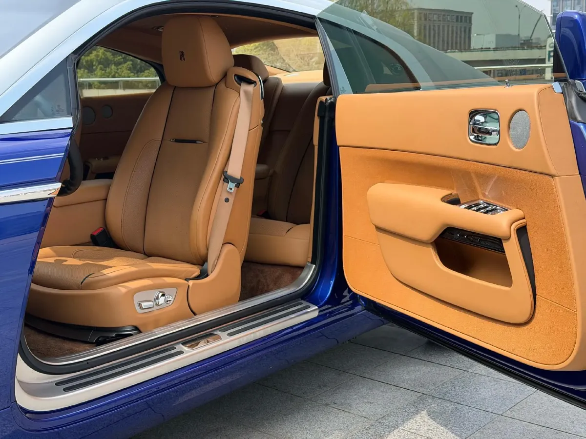 2014 Rolls-Royce Ghost 6.6T 571HP V12 8AT,autocango,china used car exporter,china ev exporter,chinese used car exporter,chinese used ev exporter