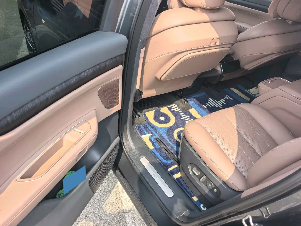 2024 NIO ES8 BEV 75KWH,autocango,china used car exporter,china ev exporter,chinese used car exporter,chinese used ev exporter