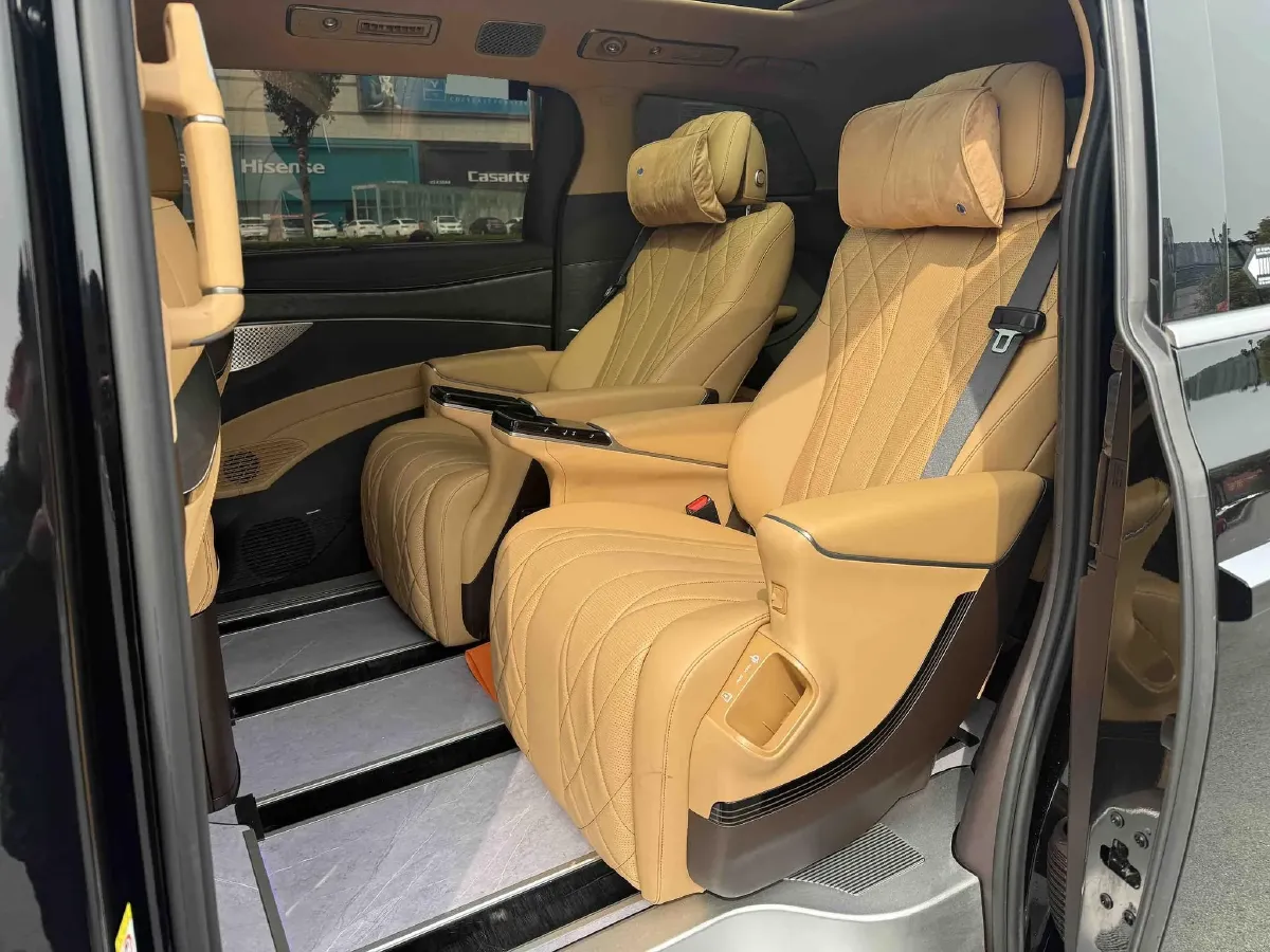 2025 Denza D9 1.5T 156HP L4 E-CVT PHEV,autocango,china used car exporter,china ev exporter,chinese used car exporter,chinese used ev exporter