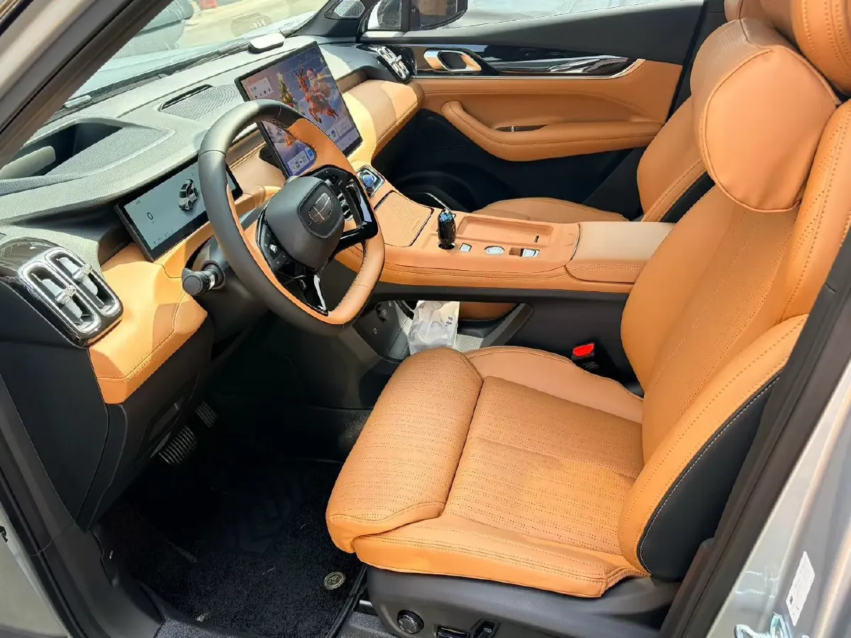 2025 Geely StarRay 1.5T 181HP L4 7DCT,autocango,china used car exporter,china ev exporter,chinese used car exporter,chinese used ev exporter