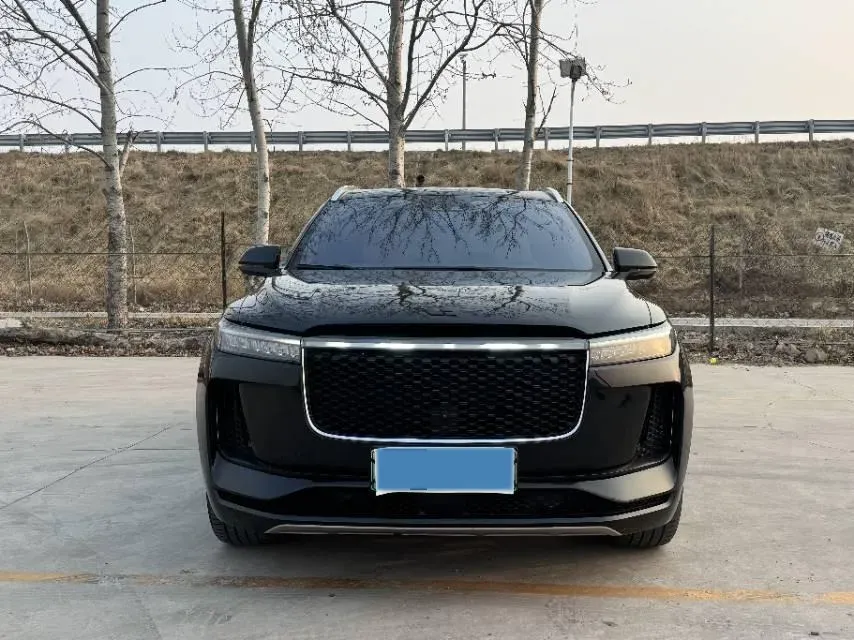 2020 Li ONE Range Extended 131HP REEV 40.5KWH,autocango,china used car exporter,china ev exporter,chinese used car exporter,chinese used ev exporter