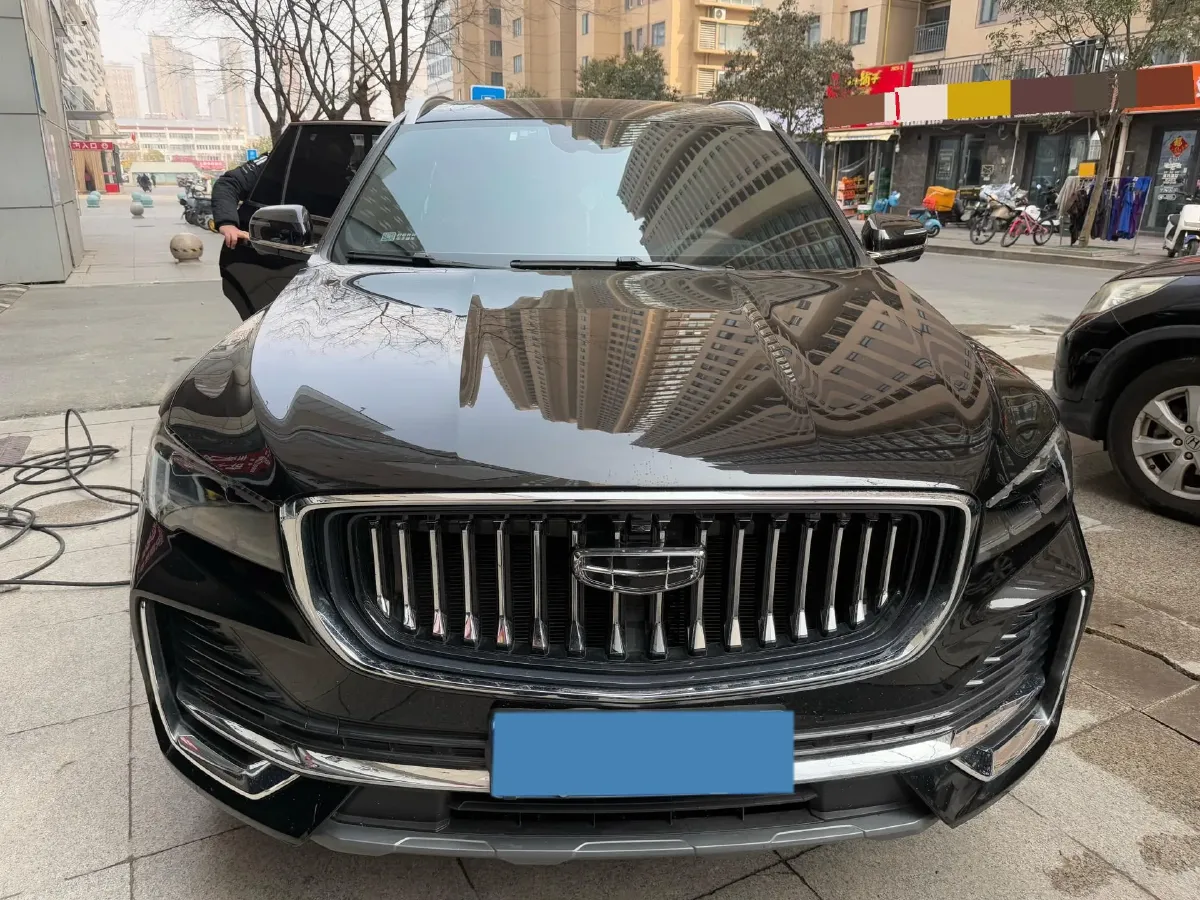 2025 Geely Monjaro 2.0T 238HP L4 8AT,autocango,china used car exporter,china ev exporter,chinese used car exporter,chinese used ev exporter