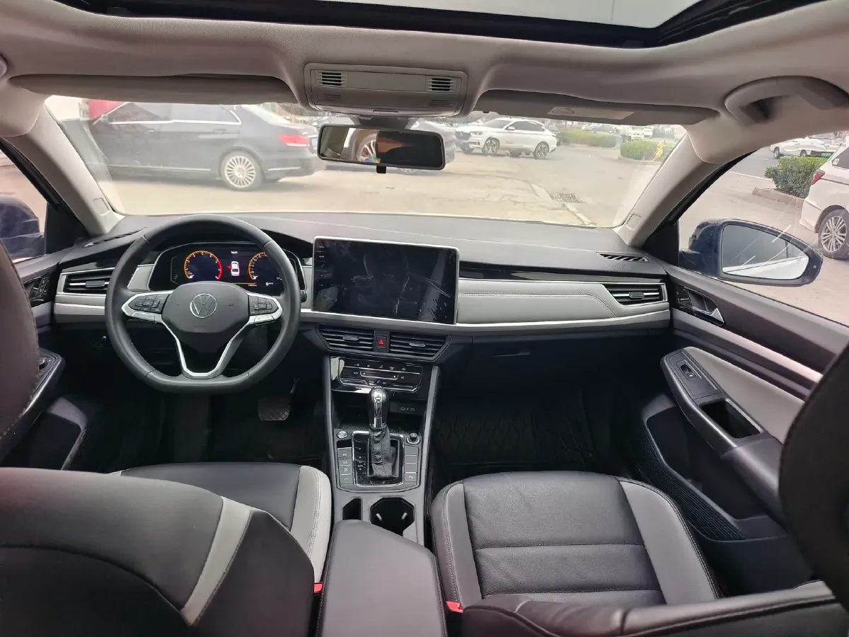 2023 Volkswagen Bora 1.4T 150HP L4 7DCT,autocango,china used car exporter,china ev exporter,chinese used car exporter,chinese used ev exporter