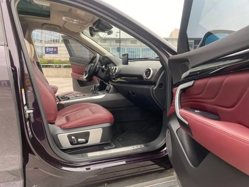 2017 WEY VV7 2.0T 234HP L4 7DCT,autocango,china used car exporter,china ev exporter,chinese used car exporter,chinese used ev exporter