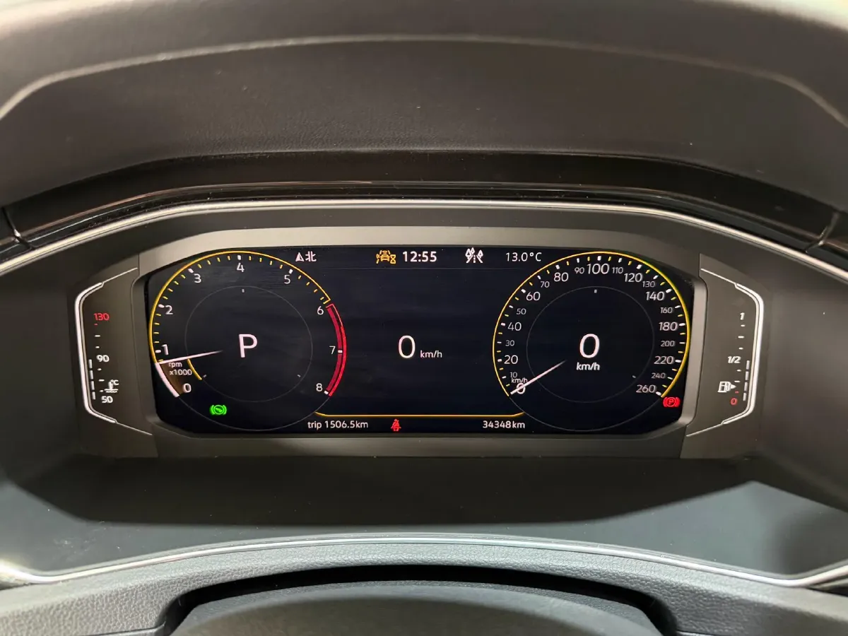 2022 Volkswagen T-Roc 1.4T 150HP L4 7DCT,autocango,china used car exporter,china ev exporter,chinese used car exporter,chinese used ev exporter