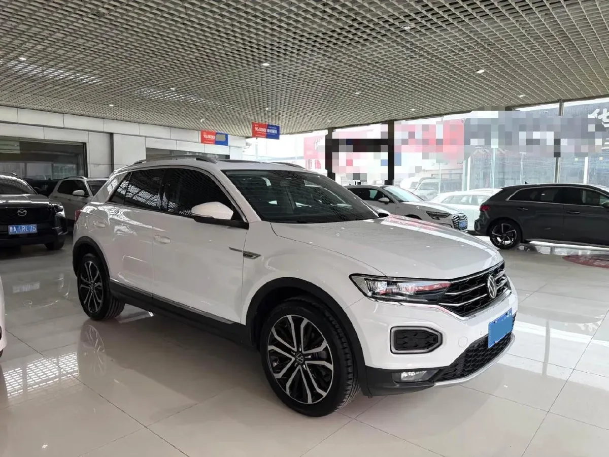 2022 Volkswagen T-Roc 1.4T 150HP L4 7DCT,autocango,china used car exporter,china ev exporter,chinese used car exporter,chinese used ev exporter
