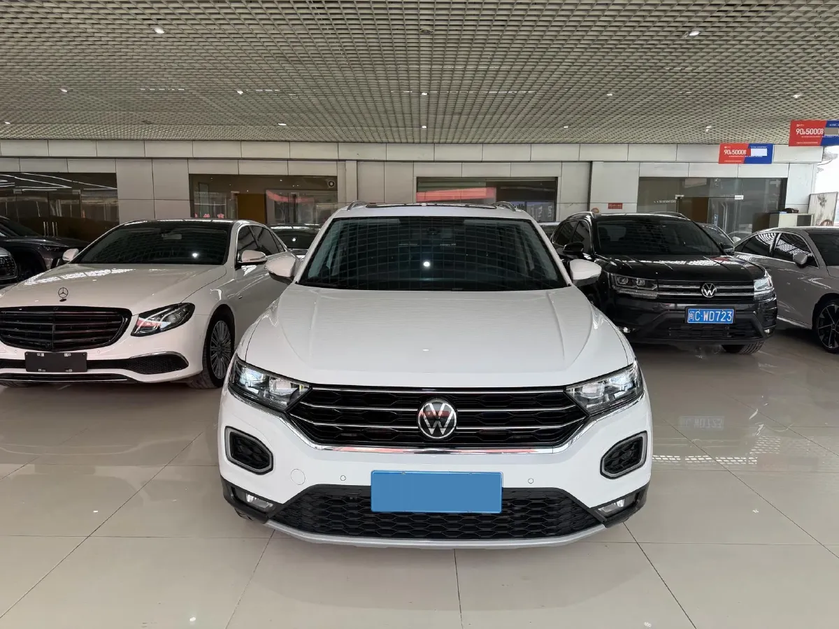 2022 Volkswagen T-Roc 1.4T 150HP L4 7DCT,autocango,china used car exporter,china ev exporter,chinese used car exporter,chinese used ev exporter
