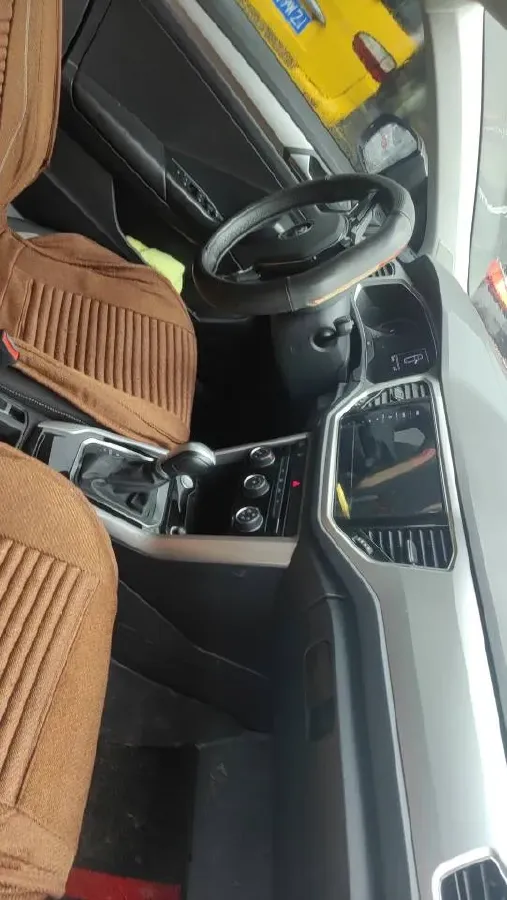 2022 Volkswagen T-Roc 1.4T 150HP L4 7DCT,autocango,china used car exporter,china ev exporter,chinese used car exporter,chinese used ev exporter