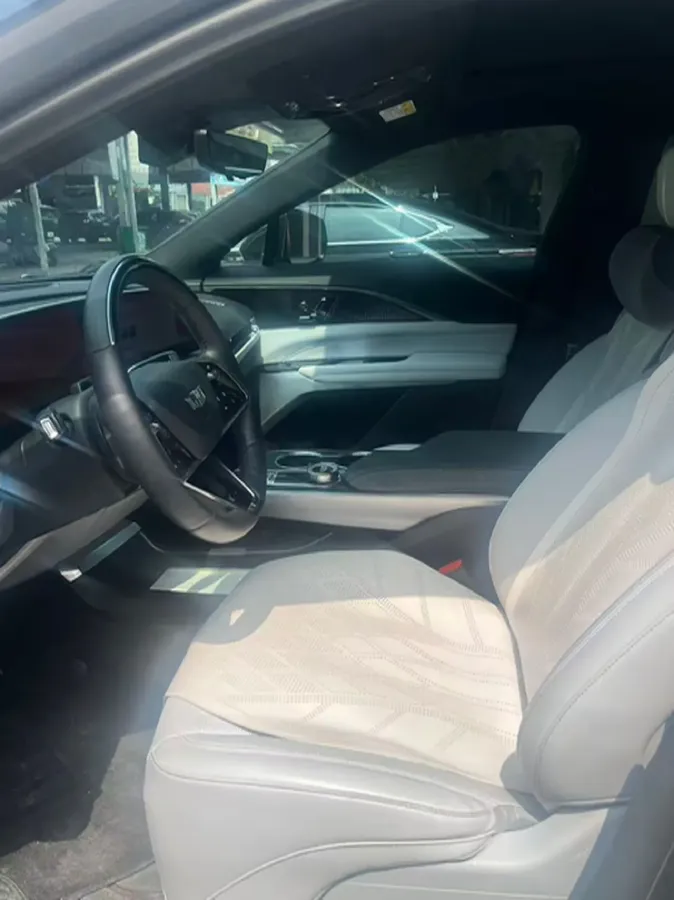 2022 Cadillac IQ Lyriq BEV 95.7KWH,autocango,china used car exporter,china ev exporter,chinese used car exporter,chinese used ev exporter