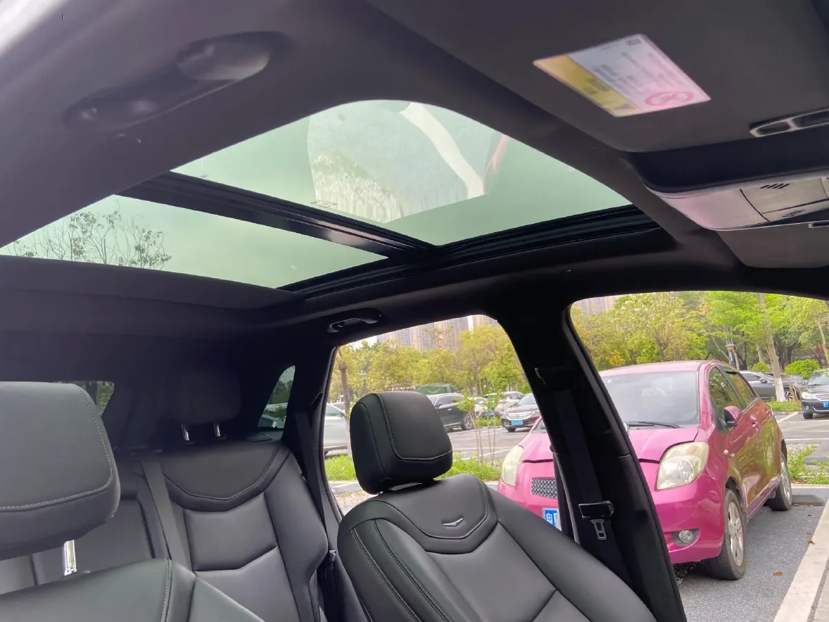 2021 Cadillac XT5 2.0T 237HP L4 9AT,autocango,china used car exporter,china ev exporter,chinese used car exporter,chinese used ev exporter