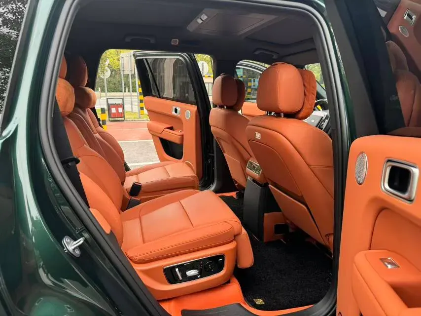 2024 Li L9 Range Extended 154HP REEV 52.3KWH,autocango,china used car exporter,china ev exporter,chinese used car exporter,chinese used ev exporter