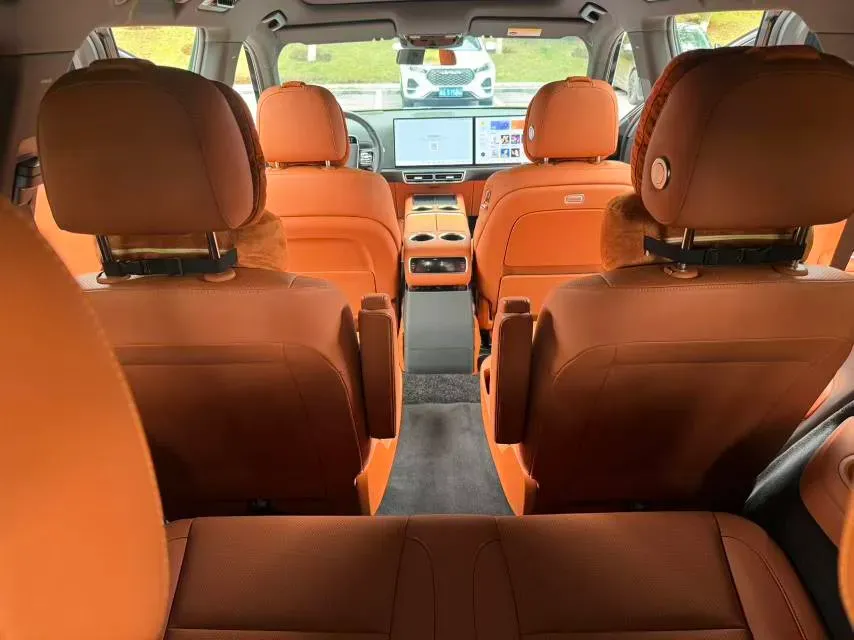 2024 Li L9 Range Extended 154HP REEV 52.3KWH,autocango,china used car exporter,china ev exporter,chinese used car exporter,chinese used ev exporter