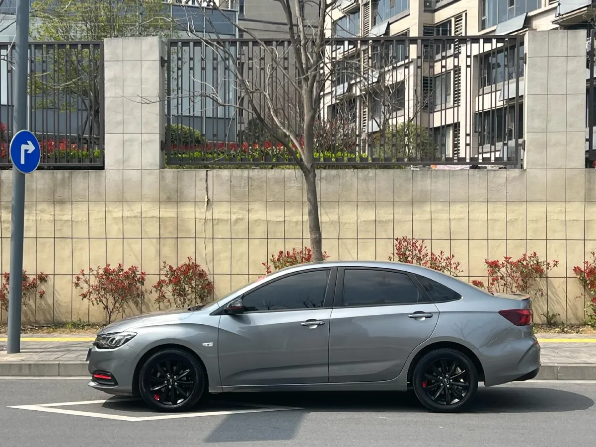 2019 Chevrolet Monza 1.0T 125HP L3 6DCT,autocango,china used car exporter,china ev exporter,chinese used car exporter,chinese used ev exporter