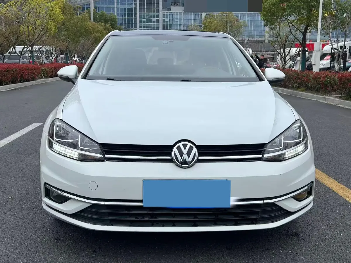 2018 Volkswagen Golf 1.6L 110HP L4 6AT,autocango,china used car exporter,china ev exporter,chinese used car exporter,chinese used ev exporter