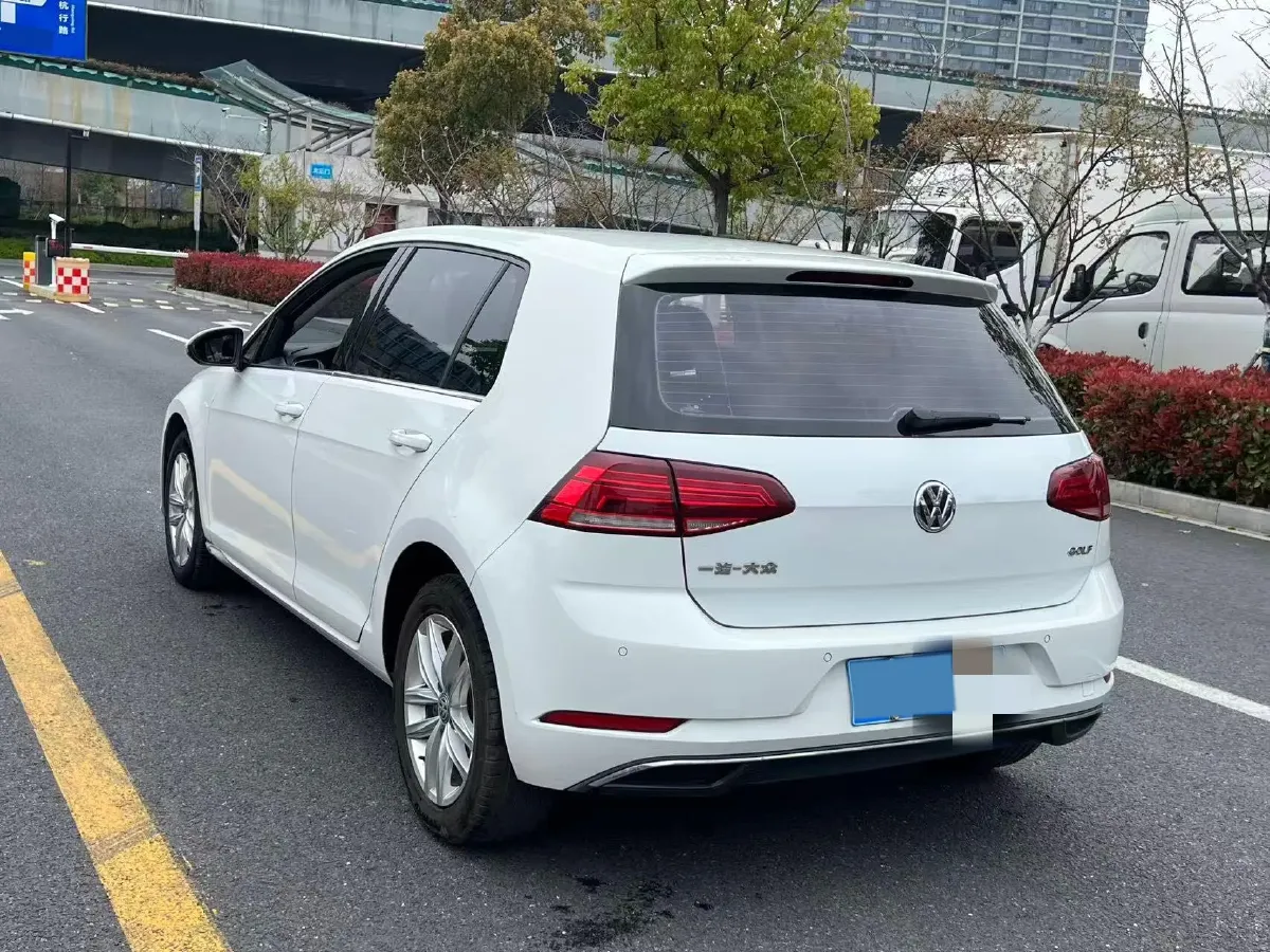 2018 Volkswagen Golf 1.6L 110HP L4 6AT,autocango,china used car exporter,china ev exporter,chinese used car exporter,chinese used ev exporter