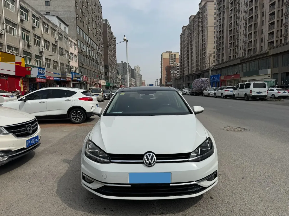 2018 Volkswagen Golf 1.4T 131HP L4 7DCT,autocango,china used car exporter,china ev exporter,chinese used car exporter,chinese used ev exporter
